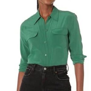 Equipment Slim Signature Dark Green Silk Long Sleeve Button Up Shirt | Size XS
